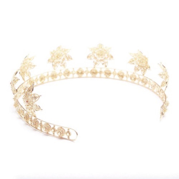 The Water Lily Crown - Free People - Picture 4 of 4